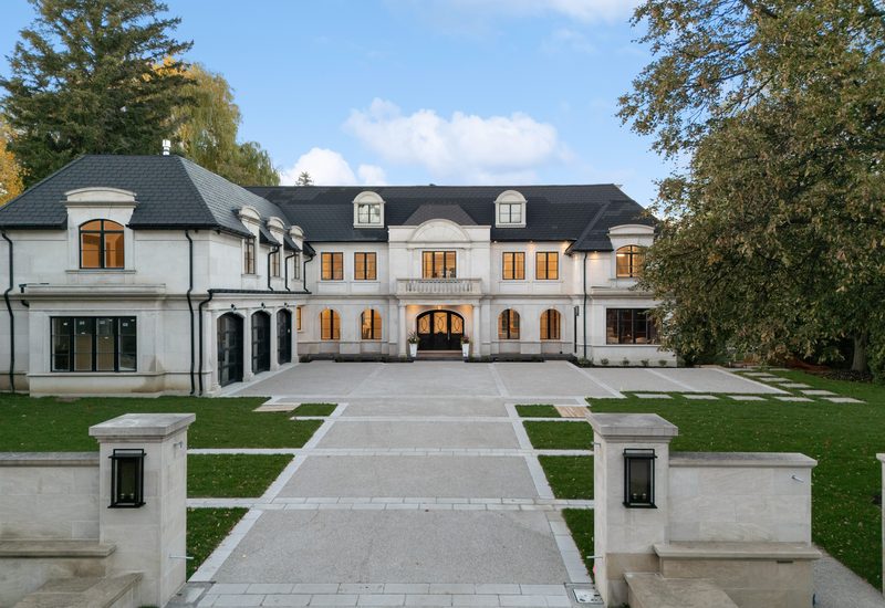 100 Bayview Ridge